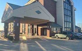 Sonesta Essential Houston Hobby Airport